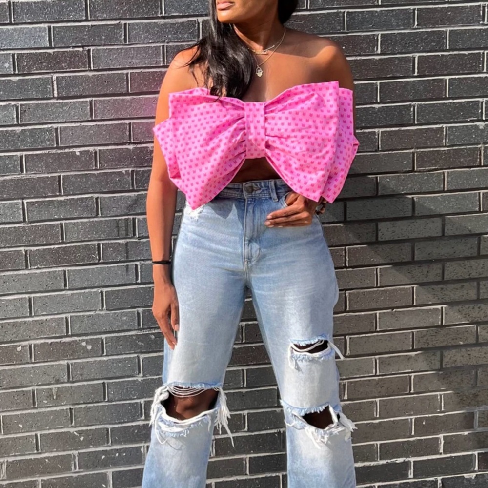 Ribbon In The Sky Giant Bow Crop Top - Picture 2 of 3